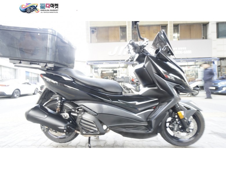 존테스 125 M 2024년식 배달세팅 되어있는 신차급 2024년 존테스125M ABS팝니다