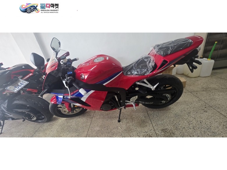 혼다 CBR 600 RR 2025년식 [수원]CBR600RR 팝니다.