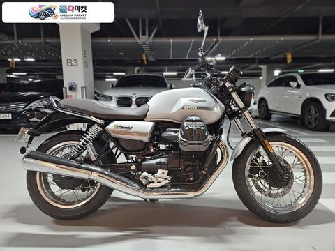모토구찌 V7 850 SPECIAL 2021년식 모토구찌 V7 850 스페셜 100주년 한정판