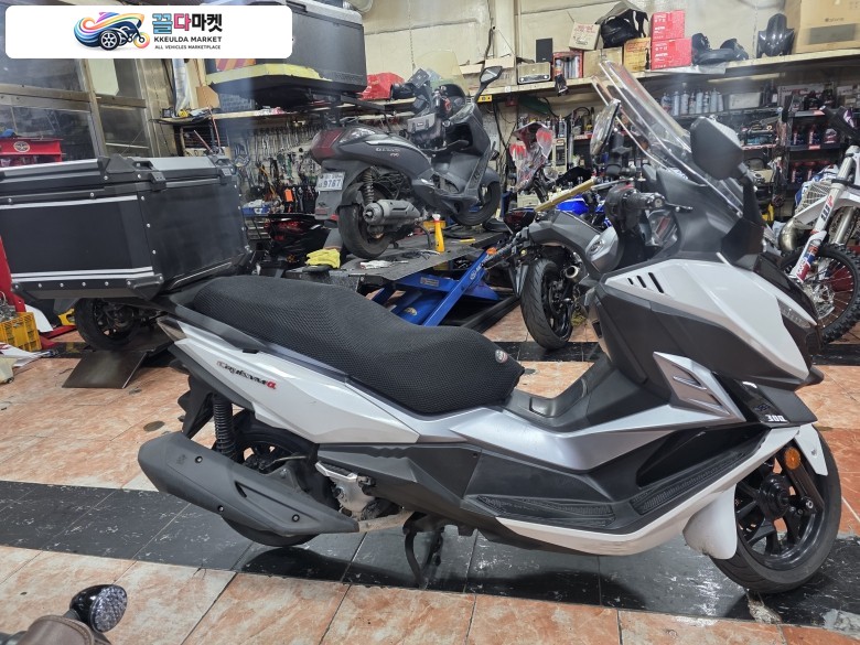 SYM 크루심 300 ABS 2022년식 대구 금강모터스 SYM 크루심300알파 판매합니다. (대차가능,신차판매,구변대행,매입,할부,렌트,리스,위탁)