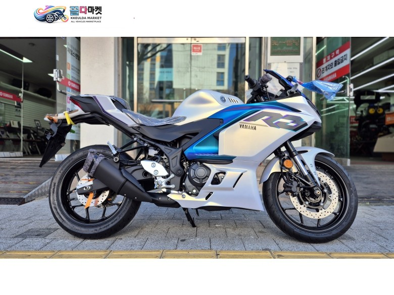 야마하 YZF R3 2026년식 26년식 YZF-R3 사전예약 진행중이며 현금,카드 구매시 중랑야마하 프로모션