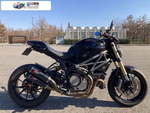 두카티 몬스터 1100 EVO 2012년식 공랭 마지막 두가티 몬스터 1100evo