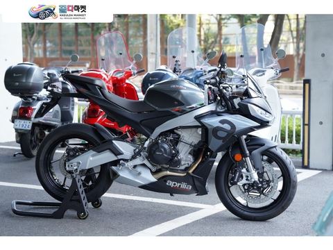 아프릴리아 RS 660 2023년식 aprilia 투오노660 그레이 판매합니다.