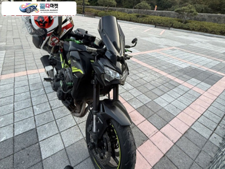 가와사키 Z 900 ABS 2021년식 가와사키 Z900팝니다!