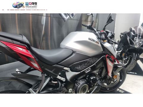 스즈끼 GSX S 1000 2024년식 GSX-S1000 역대급 프로모션 지금이 기회