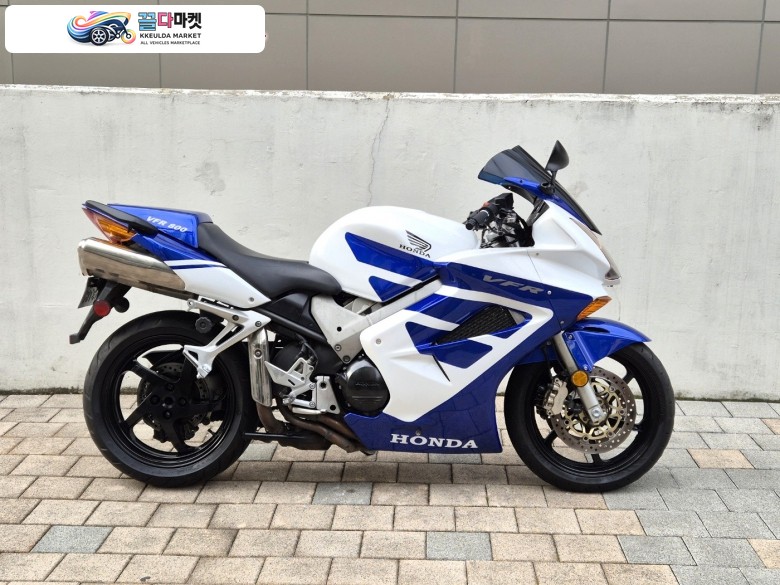 혼다 VFR 800 2002년식 2002 혼다 VFR800 V4 판매합니다.