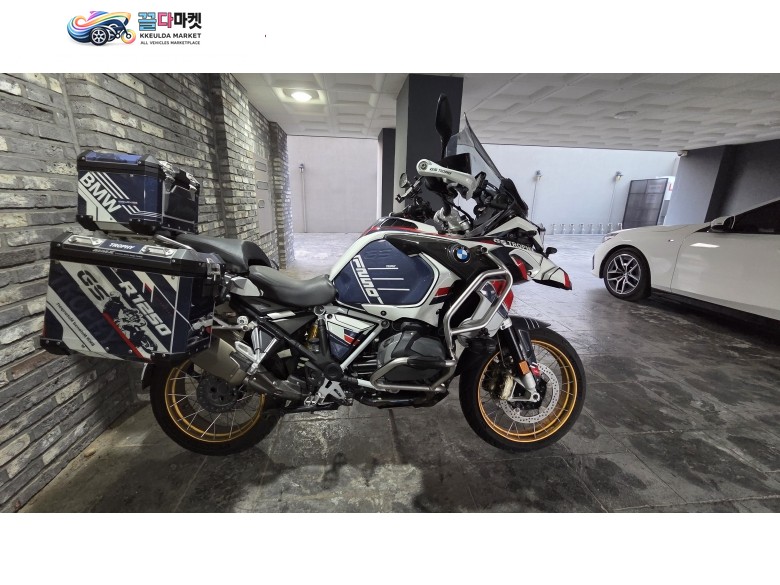 BMW R 1250 GS 어드벤처 2022년식 22년식 어드방 급매 합니다.