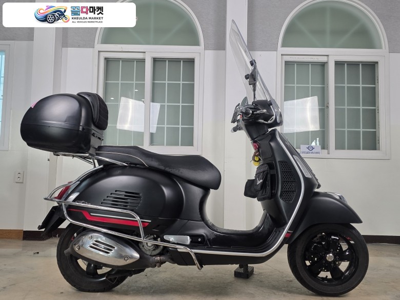 베스파 GTS 300 슈퍼스포츠 2023년식 ㅣ모두의바이크ㅣ 2023년식 베스파-GTS300슈퍼스포츠ㅣ판매ㅣ매입ㅣ대차ㅣ전국무료배송