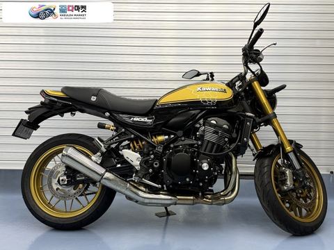 가와사키 Z 900 RS SE ABS 2023년식 가와사키 Z900RS SE 신차급 팝니다.