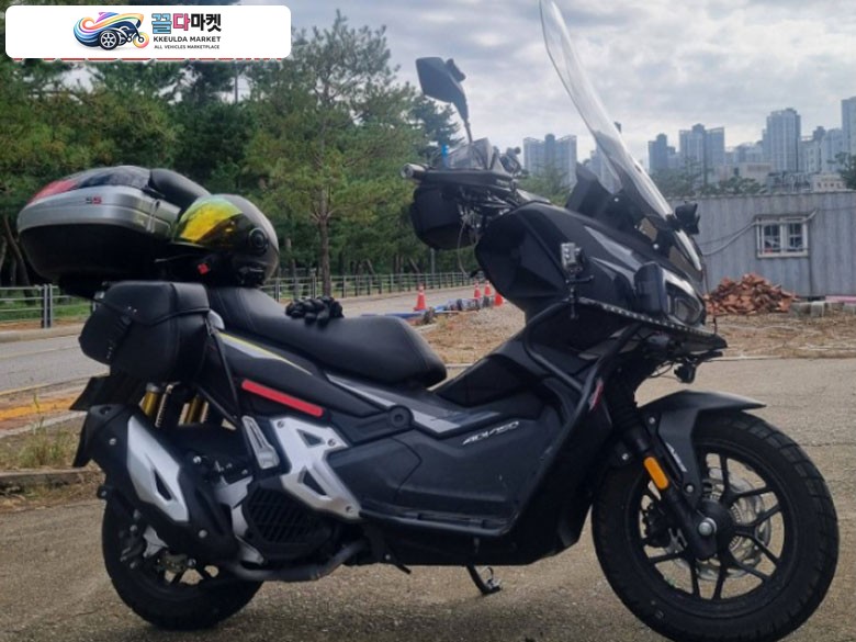 한솜바이크 ADV 150 V TUNE 2025년식 2025 150cc adv 짧은키로수