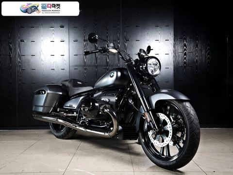 BMW R 18 록테인 2024년식 [BMW 공식모델] R18 록테인 럭셔리 헤리티지 크루저 - BMW모토라드 공식 보증 워런티 2026년 9월 - 후진 기어 탑재 - 무사고 관리잘된 신차급 홈서비스 중고매물 - 정직한 최고가 대차 및 매입을 도와드립니다.