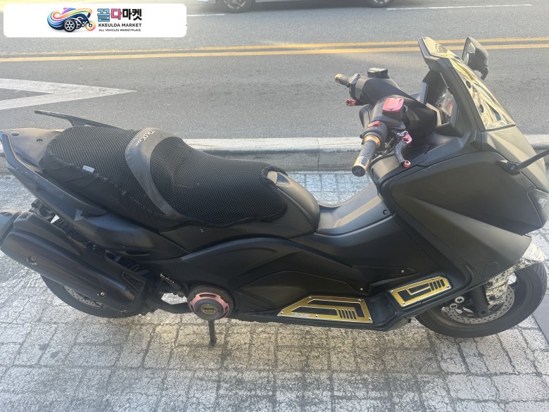 야마하 티맥스 530 2012년식 2012 TMAX 티맥스 블랙맥스 판매합니다.