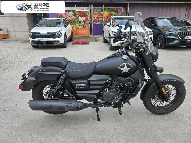 중국기타 아메리칸 2025년식 레니게이드 코만도 125cc 판매합니다.