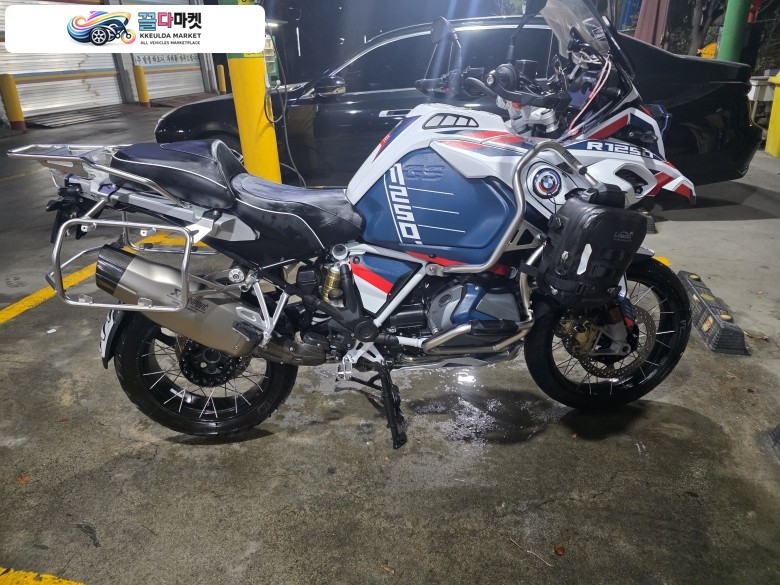 BMW R 1250 GS 어드벤처 2021년식 21년식 R1250GSA 어드방  팝니다