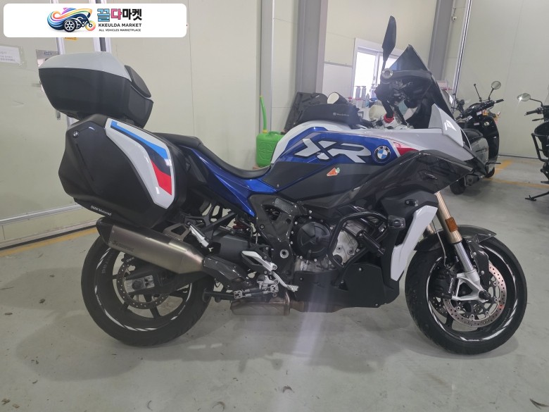 BMW S 1000 XR 2021년식 S1000xr m패키지모델 판매합니다
