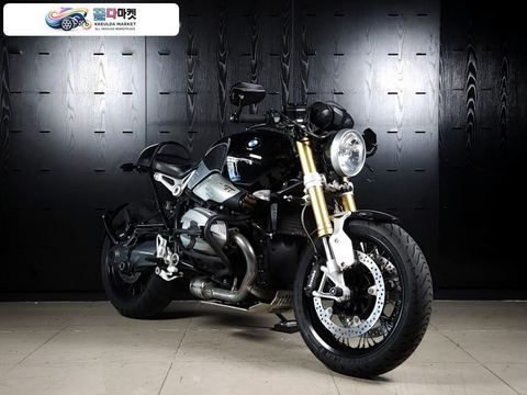 BMW R 나인 T 2015년식 [BMW 공식모델] RNINE T (알나인티 노멀) 클래식 네이키드 - 순정 아크라포빅 슬립온 배기 탑재 - 무사고 관리잘된 깔끔한 홈서비스 중고매물 - 정직한 최고가 대차 및 매입을 도와드립니다.