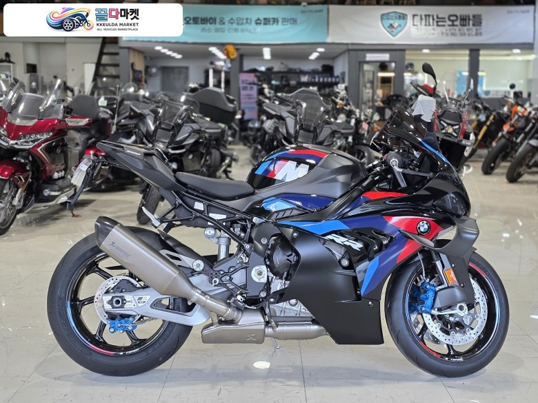 BMW M 1000 RR 2026년식 BMW M1000RR COMPETITION NEW!!! 판매합니다!!! 취등록비 무료!!!