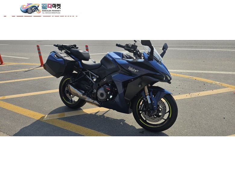 스즈끼 GSX S 1000 GT 2022년식 팔아요