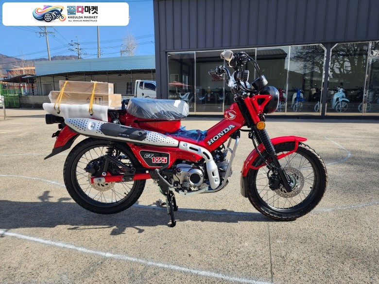혼다 헌터커브 125 2025년식 [신차]HONDA 혼다 CT125(헌터커브125) 자연을 즐기기에 적합한 라이딩 포지션