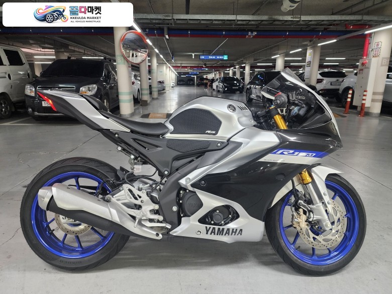 야마하 YZF R 15 2024년식 2024년식 신형 R15M 판매합니다.