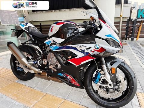BMW M 1000 RR 2022년식 BMW M1000RR 신차급 판매합니다.2023년식 일인신조 키로수 106km