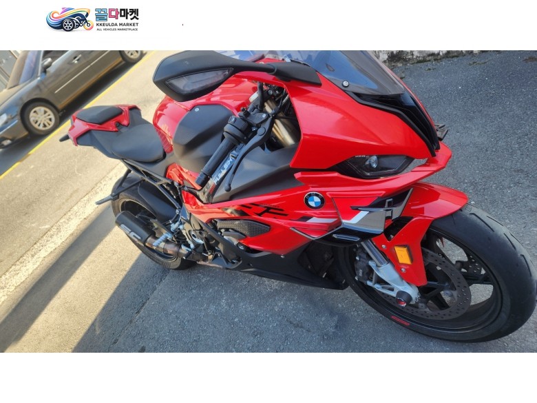 BMW S 1000 RR 2023년식 bmw s1000rr~~2023년식 옵션많아요~~순정카울~