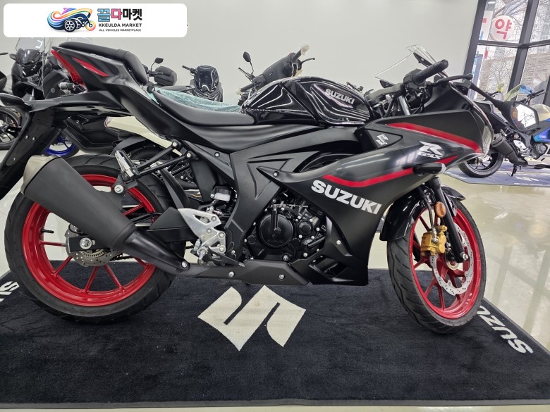스즈끼 GSX R 125 ABS 2025년식 -진주신평오토바이- -스즈키 GSX-R125 ABS- -신차컨디션의 바이크- -2025년식 4,452km 주행한 바이크-