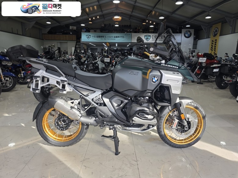 BMW R 1300 GS 어드벤쳐 2026년식 계산서 100% BMW R1300GSA option 719 차량 입니다~ 취등록비 별도!