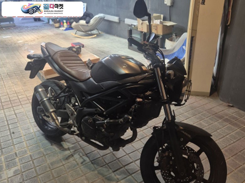 스즈끼 SV 650 2017년식 스즈키 sv650