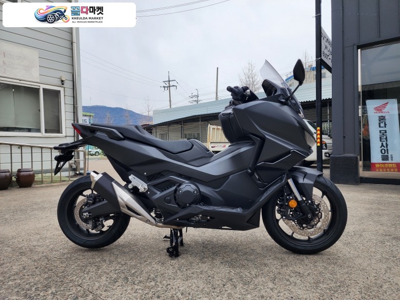 혼다 포르자 750 2026년식 [신차]HONDA 혼다 2026년 포르자750 우아한 모습으로 진화한 차세대 모터사이클, FORZA750