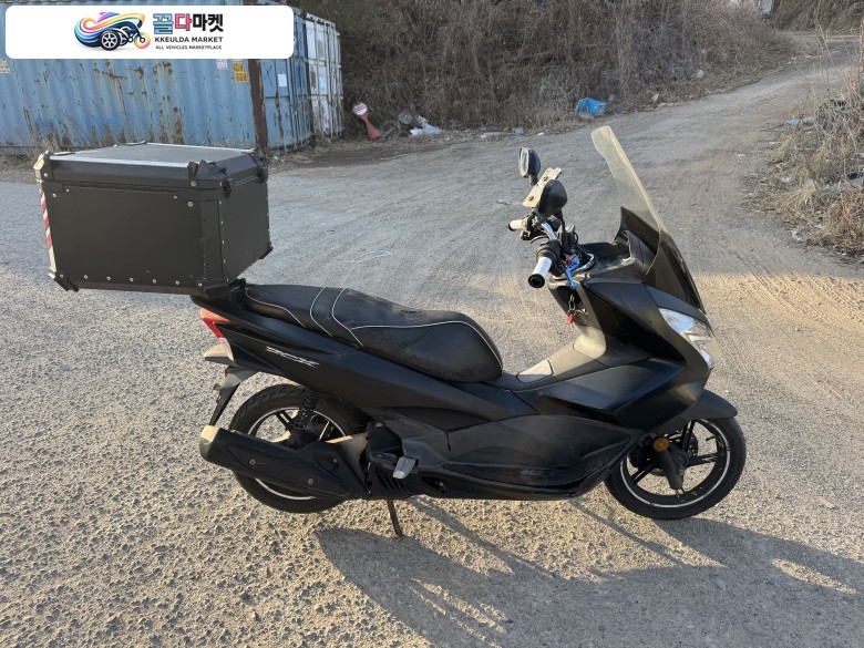 혼다 PCX 125 FI 2016년식 혼다 pcx125 16년 멧블랙컬러 배달셋팅 연비좋은차량 팝니다