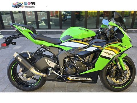 가와사키 닌자 6 R 2025년식 2025 ZX-6R 신차차량