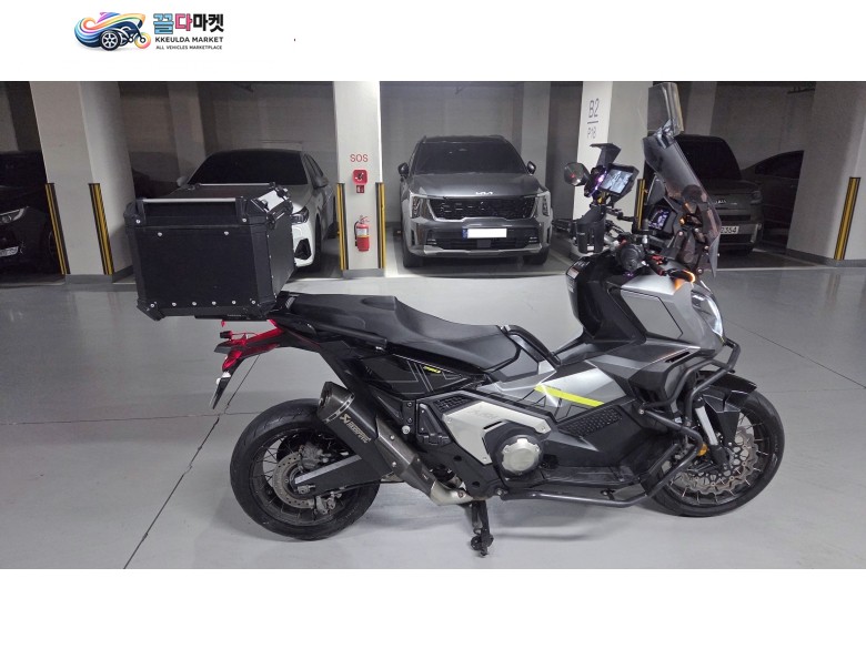 혼다 X ADV 2024년식 24년식 X-ADV750 엑드방 아크라포빅 정품 구변 완료된 차량 팝니다