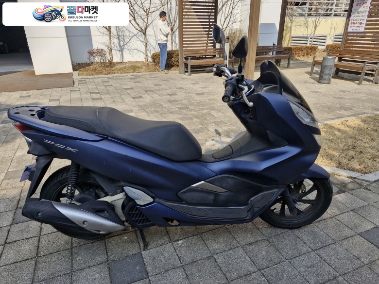 혼다 PCX 125 FI 2020년식 ▶▷드라이브애드/DC-069/ 혼다 / PCX /20년식/ 3.3만km(메다 교체) /중고 오토바이 판매◁◀