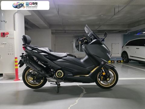 야마하 티맥스 560 2021년식 21년식 티맥스 560 판매 합니다.