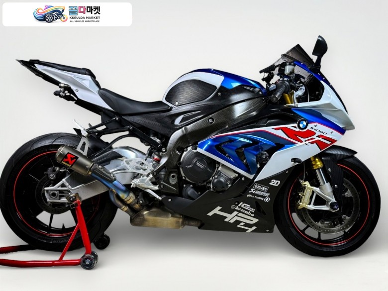 BMW S 1000 RR 2019년식 [ BMW ] S1000RR ABS PRO / 정품 아크라포빅 슬립온 / 무사고 중고 매물 / 매입 및 대차 가능 / 후불 배송 서비스