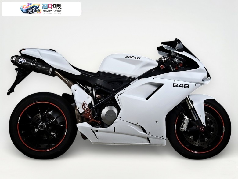 두카티 848 2010년식 [ DUCATI ] 848 슈퍼 스포츠 / 정픔 떼르미뇨니 슬립온 / 무사고 중고 매물 / 매입 및 대차 가능 / 후불 배송 서비스