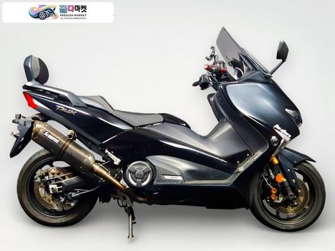 야마하 티맥스 DX 2018년식 [ YAMAHA ] 티맥스DX (TMAX) 스포츠 빅스쿠터 / 정품 아크라포빅 카본 풀배기 / 무사고 중고 매물 / 매입 및 대차 가능 / 후불 배송 서비스