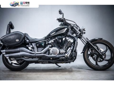 야마하 드랙스타 1300 2015년식 XVS1300 드랙스타 커스텀 입니다.