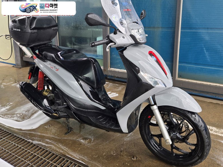 피아지오 메들리 125 S 2021년식 피아지오 메들리125. S