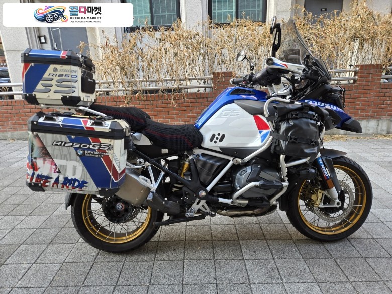 BMW R 1250 GS 어드벤처 2019년식 2019년 BMW R1250 어드벤처 팝니다.