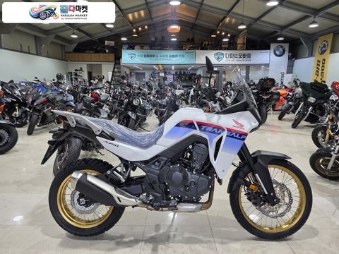 혼다 XL 750 트랜스알프 2024년식 혼다 신차 차량들도 다파는오빠들 입니다^^