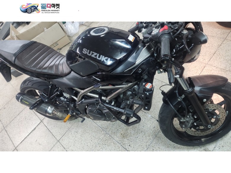 스즈끼 SV 650 X 2021년식 스즈키 sv-650x~~2021년식 투부라더스 머플러 장착~~블랙박스