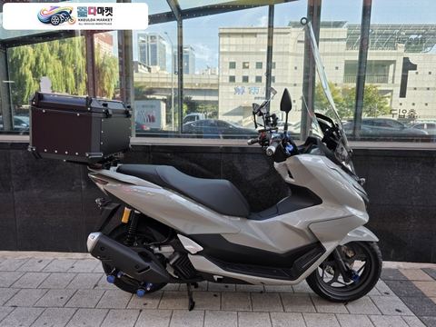혼다 PCX 125 ABS 2026년식 2026년식 혼다 PCX125그레이 배달셋팅 풀튜닝 할인판매합니다!