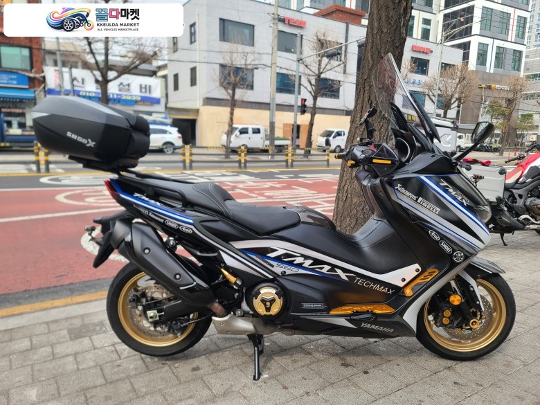 야마하 티맥스 560 2021년식 유성바이크   전차종 매입가능   대차 가능  깔끔  합니다  최상급 차량