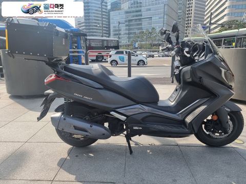 킴코 다운타운 ST 125 i ABS 2020년식 킴코st 125 i ABS판매 합니다.
