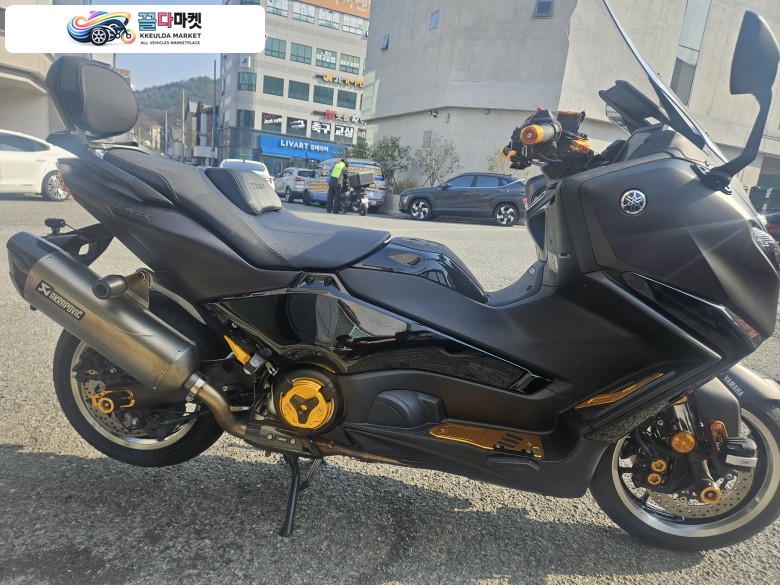 야마하 티맥스 560 2025년식 T-MAX 560 / 티맥스560 / 완벽튜닝 / 25년식 차량 판매합니다.