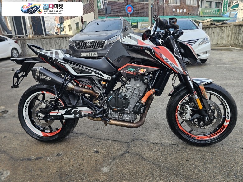 KTM 790 듀크 2018년식 2018년식 ktm 790듀크 1만킬로대 엔진스왑 무사고 바이크 판매