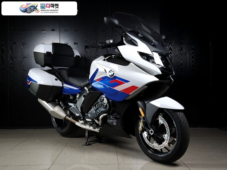 BMW K 1600 GT 2023년식 [BMW 공식모델] K1600GT ABS 럭셔러 투어러 - BMW 정품 삼박스 장착 - BMW모토라드 공식 보증 워런티 2028년 3월 - 무사고 관리잘된 신차급 홈서비스 중고매물 - 정직한 최고가 대차 및 매입을 도와드립니다.