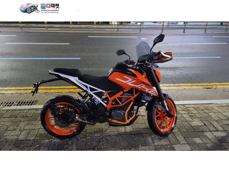 KTM 390 듀크 2018년식 멋지고 잘나가는 듀크390